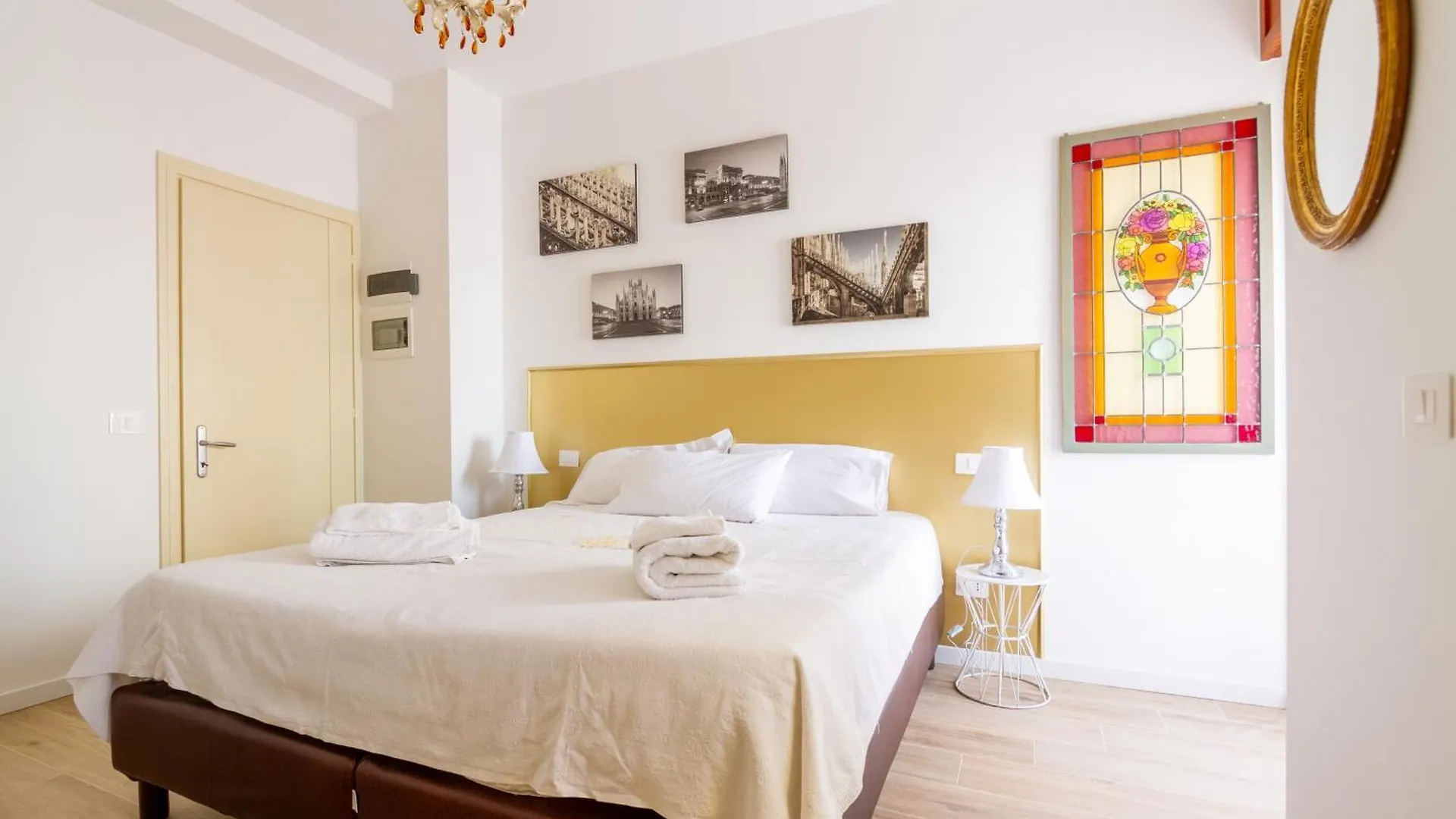 Guest house Dimora Al Naviglio Hotel Milan Italy